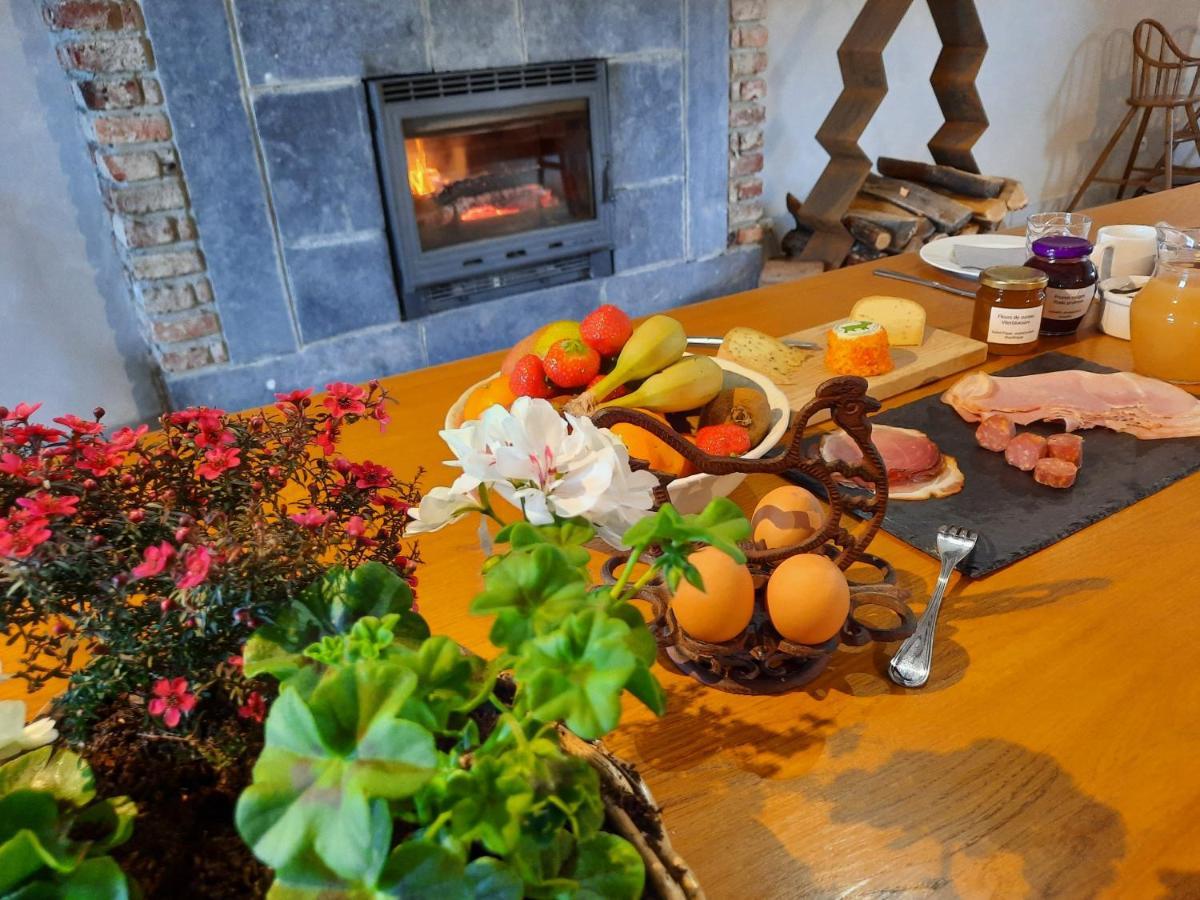 Bed and Breakfast Aux Saveurs D'Enneille Дюрбюї Екстер'єр фото